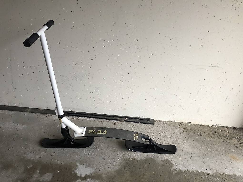 Kickboard: Trottinette à neige Stiga Snow Kick Flex Blanche – Gebraucht aus Les Collons von gehaisse
