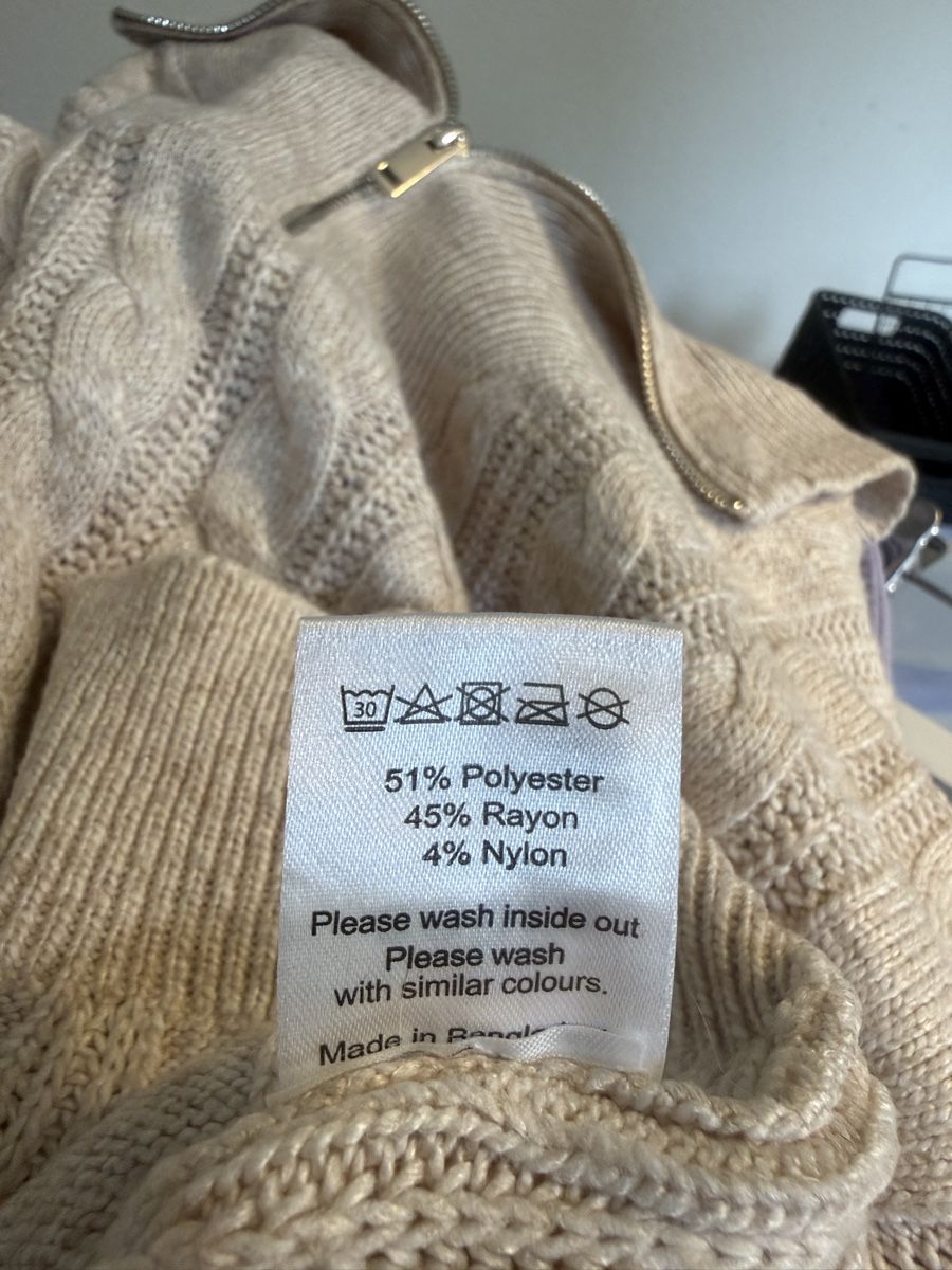 Pullover & Sweatshirts: Pull zippé Zebra beige maille torsadée taille M – Gebraucht aus Courtételle von ann_57c2 4