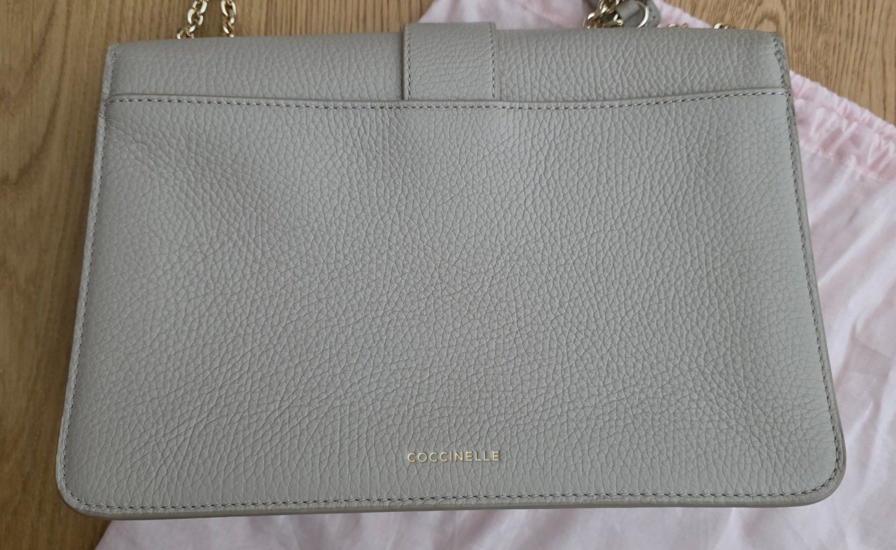 Coccinelle Taschen für Damen: Handtasche Coccinelle beige – Gebraucht aus Stansstad von Sommer931 3
