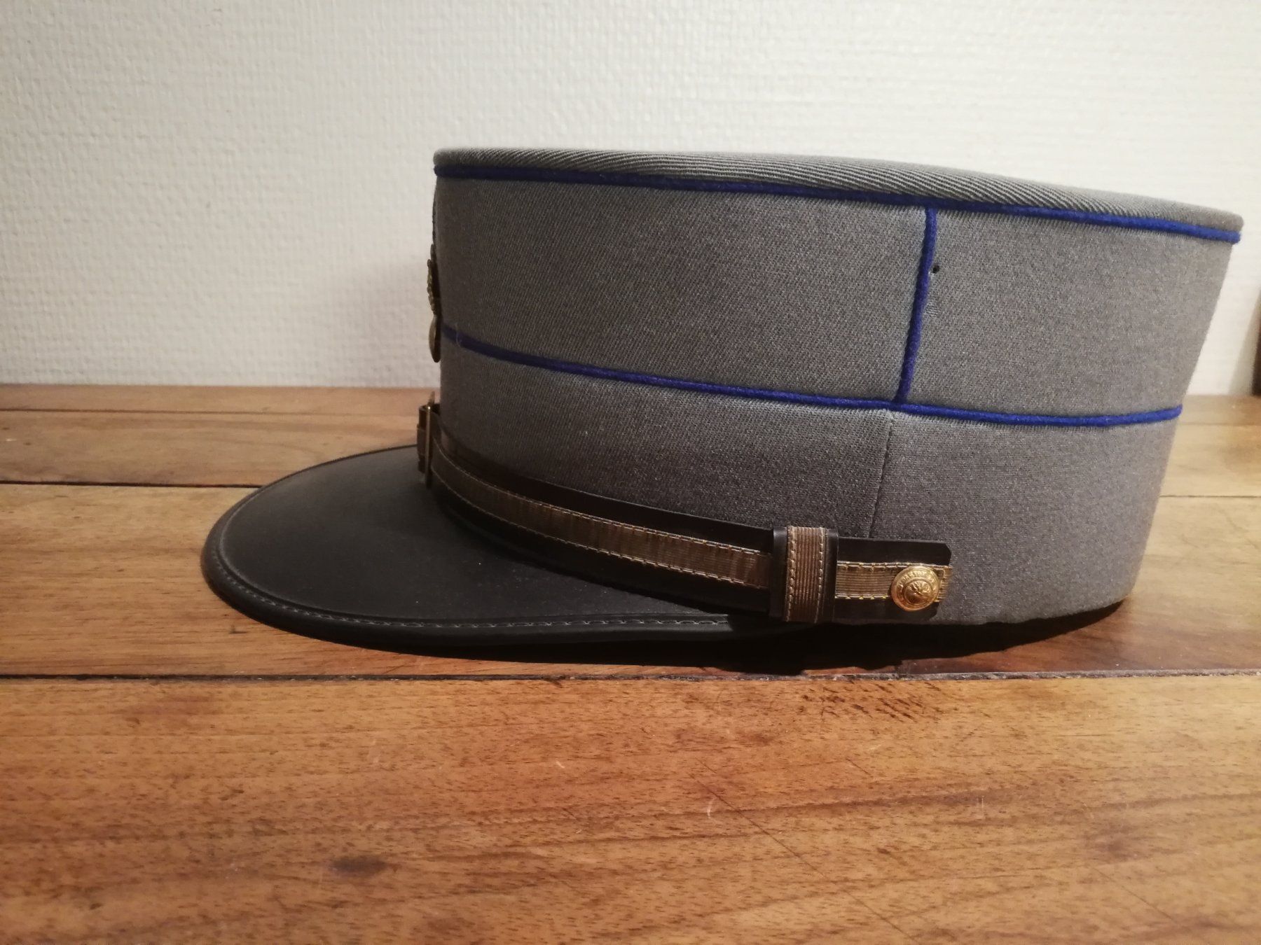 Uniformen: Casquette Gendarmerie Vaudoise – Gebraucht aus Romanel-sur-Lausanne von A559JBB 2