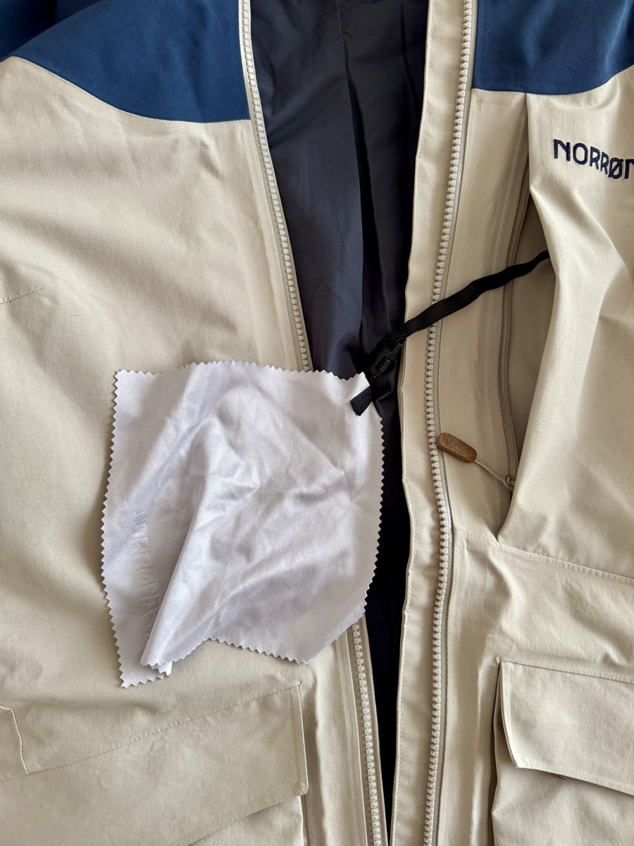 Norrøna Giacche: Norrona Tamok Gore-Tex thermo80 XS – Usato da Basel venduto da ConsumerX 4
