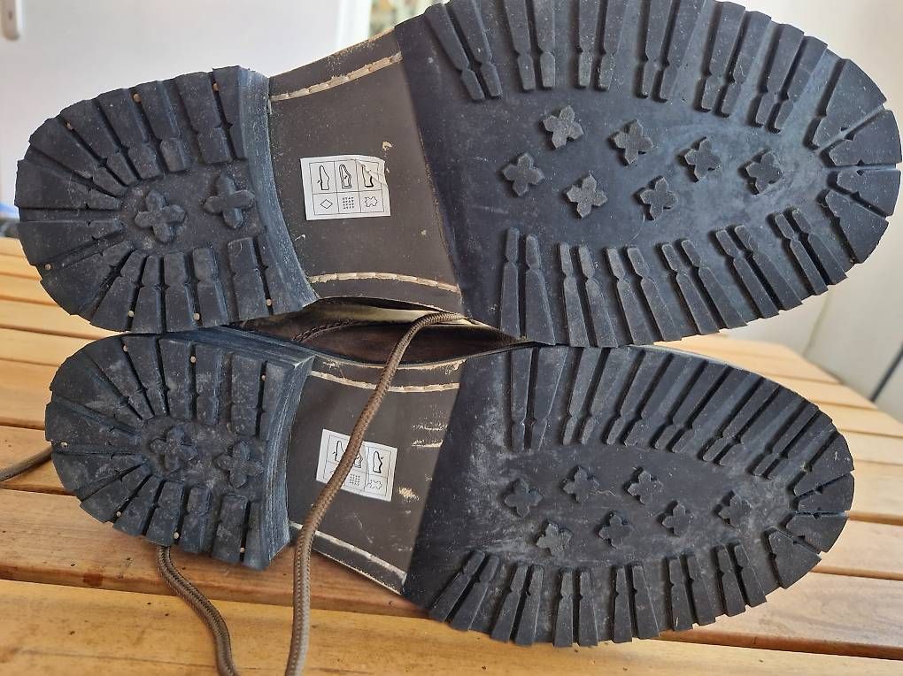Scarpe da donna: Motorradstiefel Damen Gr. 39 – Usato da Liesberg Dorf venduto da xHellsKeksx 4