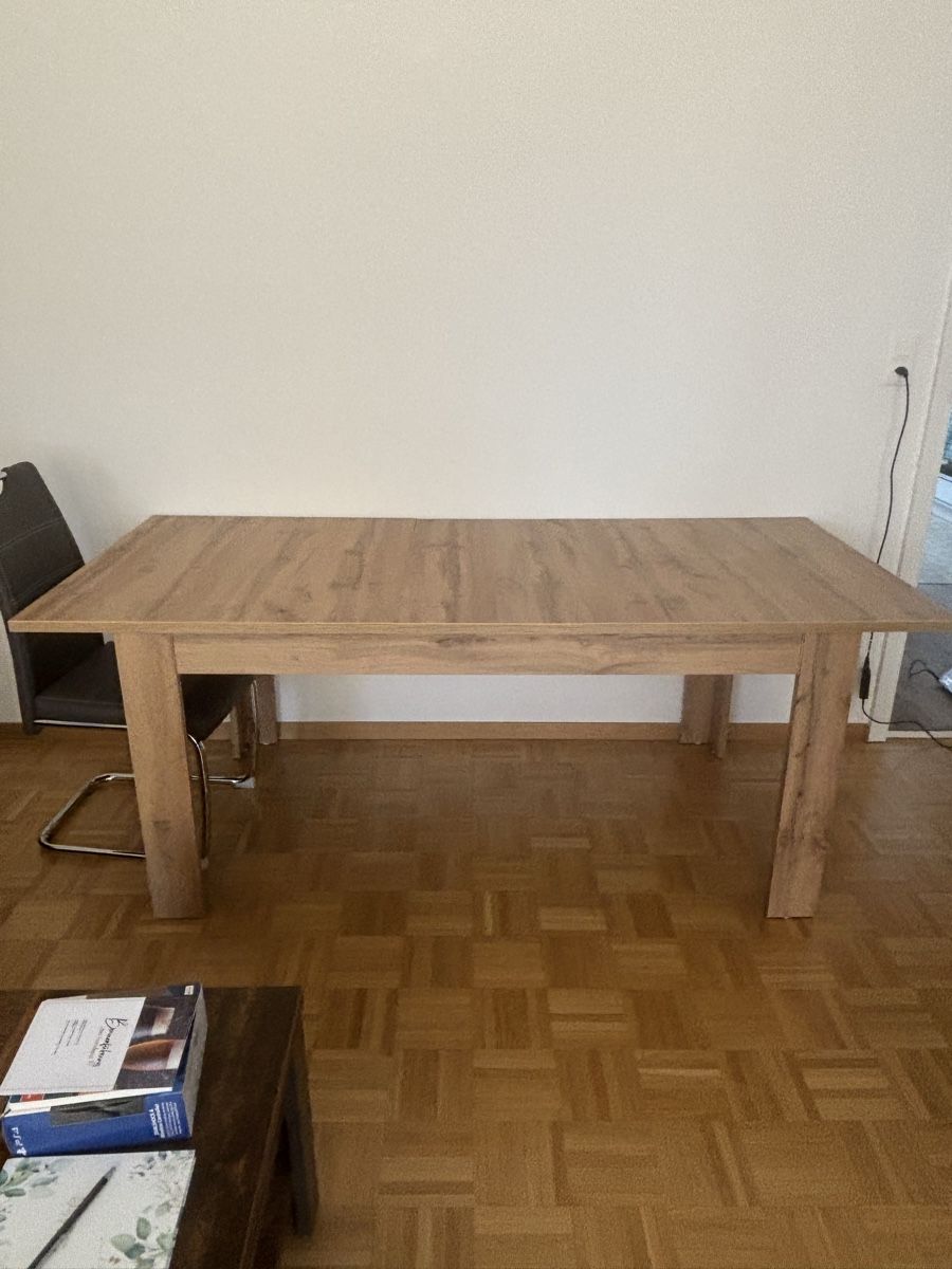 Tavoli: Esstisch mit 4 Stühlen Sonoma Eiche Nachbildung – Nuovo (secondo la descrizione) da Lyss venduto da -WOLVERINE- 5