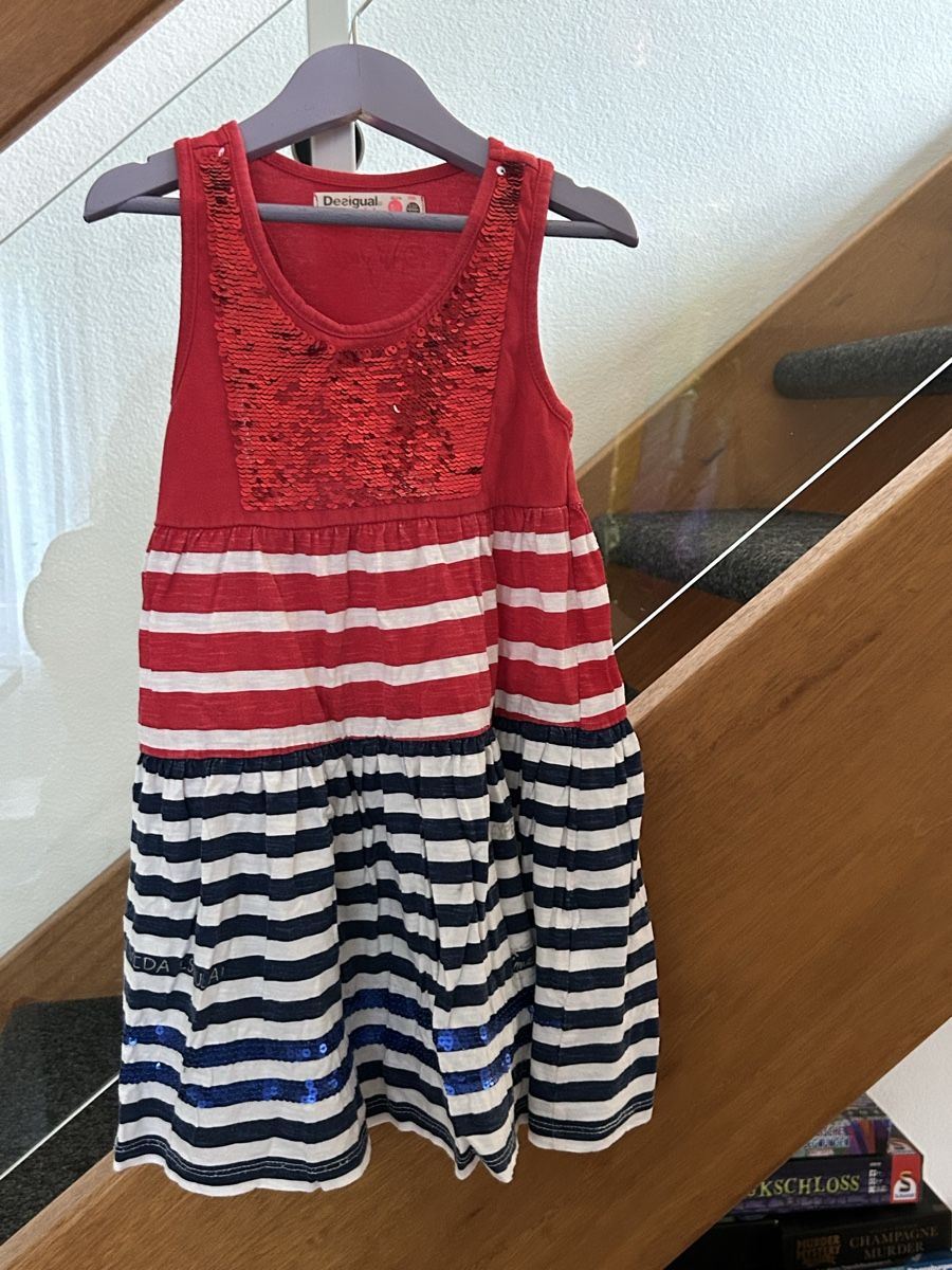 Desigual Vestiti & Gonne: Desigual Kleid Gr. 110 – Usato da Birmensdorf ZH venduto da LXro 1