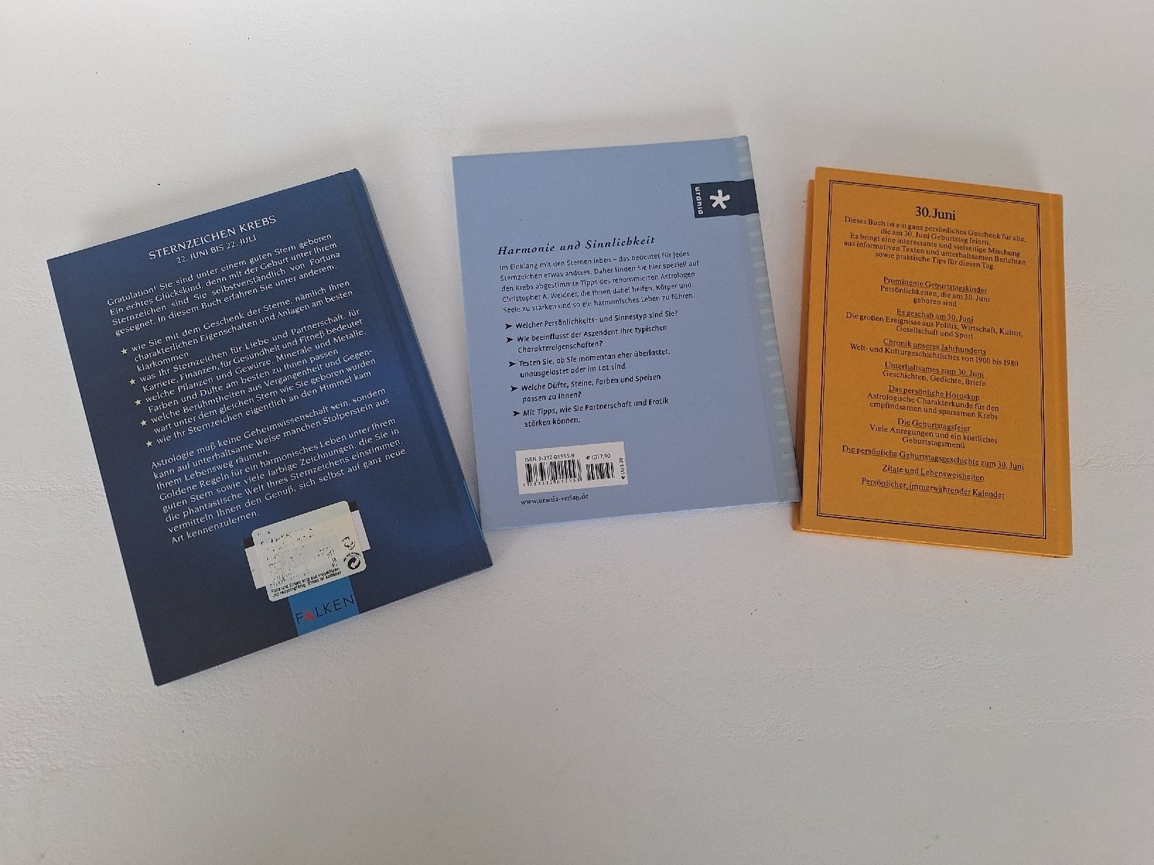 Libri: Astrologie: 3 Krebs Bücher – Usato da Aesch BL venduto da ChezToKa 1