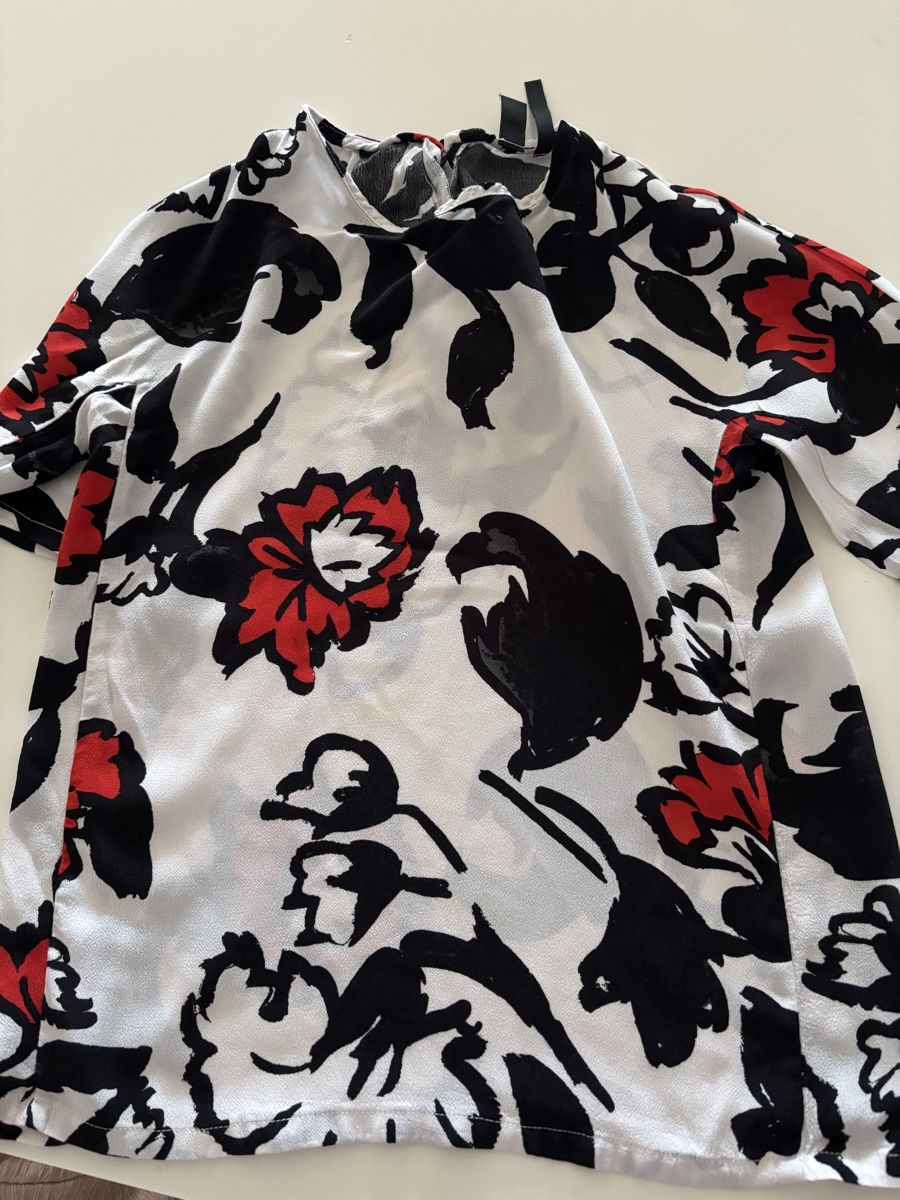 Top: Mango Top XS – Usato da Buchrain venduto da Ham2383