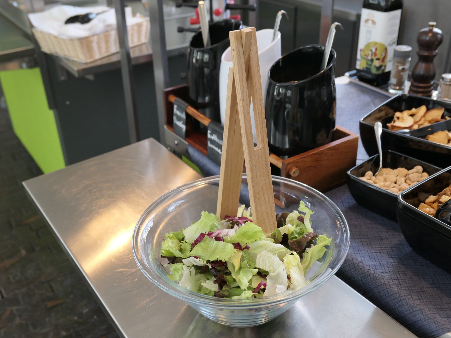Elettrodomestici da cucina: Handgefertigte Salatzange aus Esche – Nuovo (secondo la descrizione) da Münchenstein venduto da VSPBL-Verkauf 1
