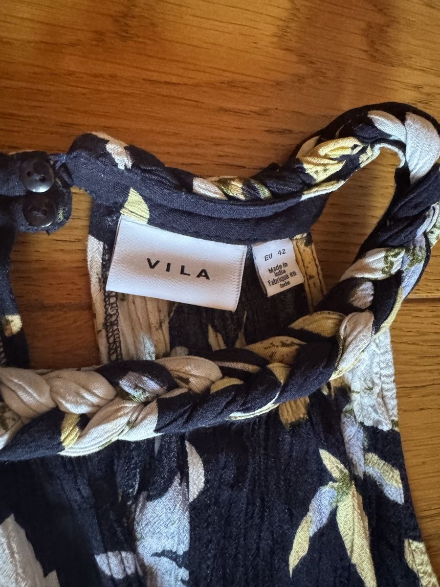 Vila Vestiti: Longue robe d’été Vila – Nuovo (secondo la descrizione) da Les Giettes venduto da joelledu 2