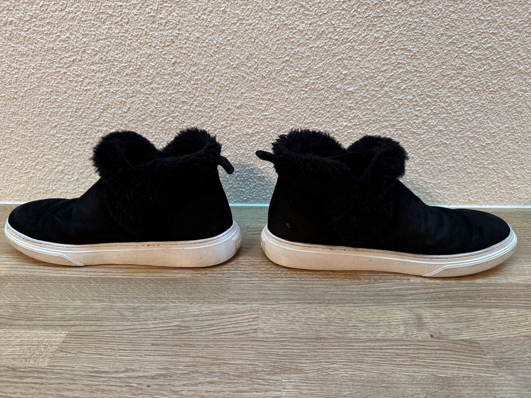 Scarpe da donna: Hogan - Chaussures jourrées – Usato da Zürich venduto da lcg_898x 1