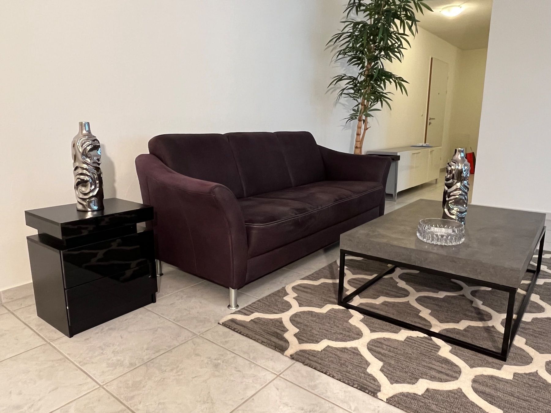 Livique Sofas: Livique Sofa 3-Seat – Gebraucht aus Lachen SZ von aba_9vg2 6
