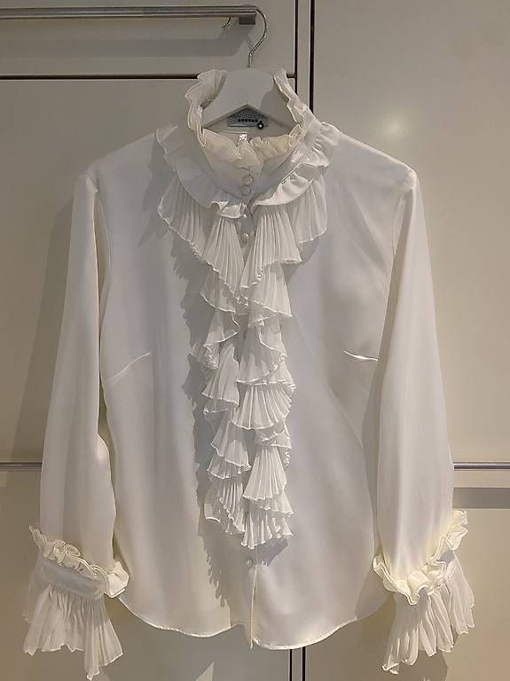 Camicette: Amy Vermont Design Rüschenbluse  – Usato da Rorschach venduto da Lauraq12
