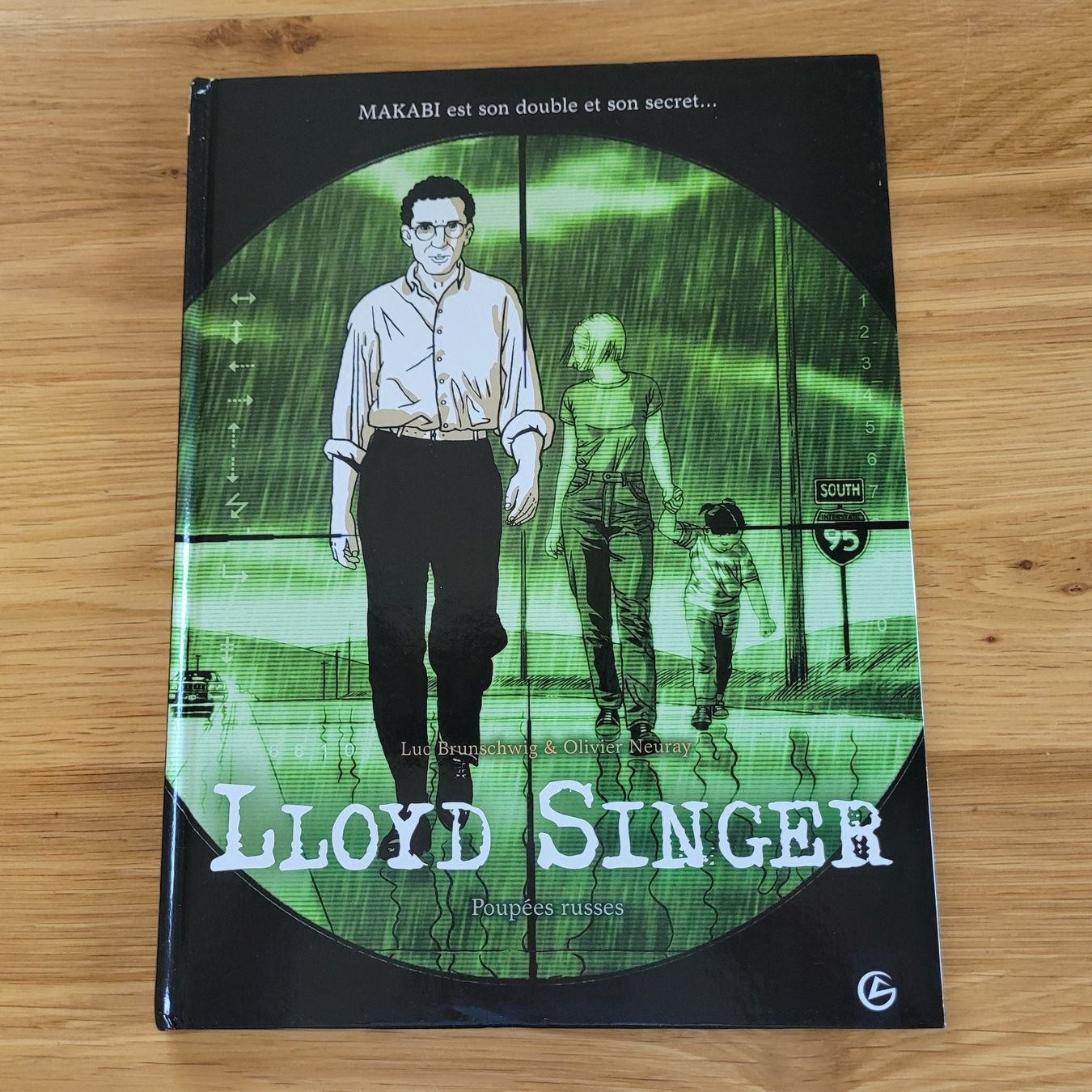 BD: BD EO Lloyd Singer 1. Poupées Russes – D'occasion à Biel/Bienne par Destockweb