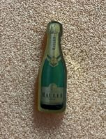 Mauler Champagner Anstecknadel Vintage Grün Goldfarben