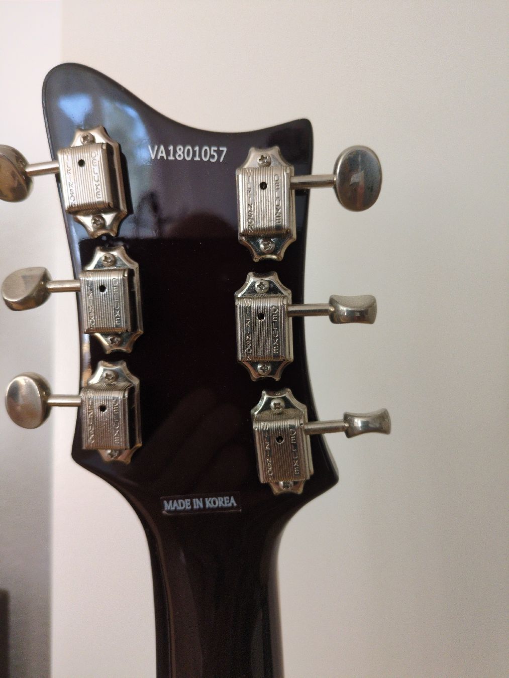 Strumenti musicali: Linkshänder lefthand Gitarre – Usato da Lyss venduto da pet_69c5 3