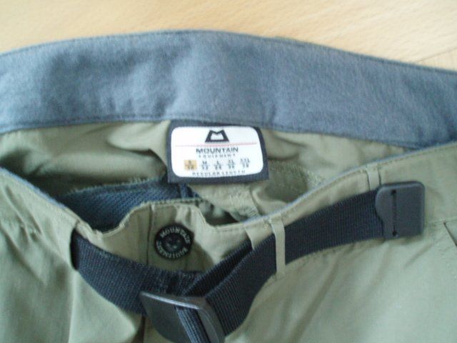 Pantaloni: Outdoor Wanderhose von Mountain Equipment – Nuovo (secondo la descrizione) da Oberstammheim venduto da Bikescout 3