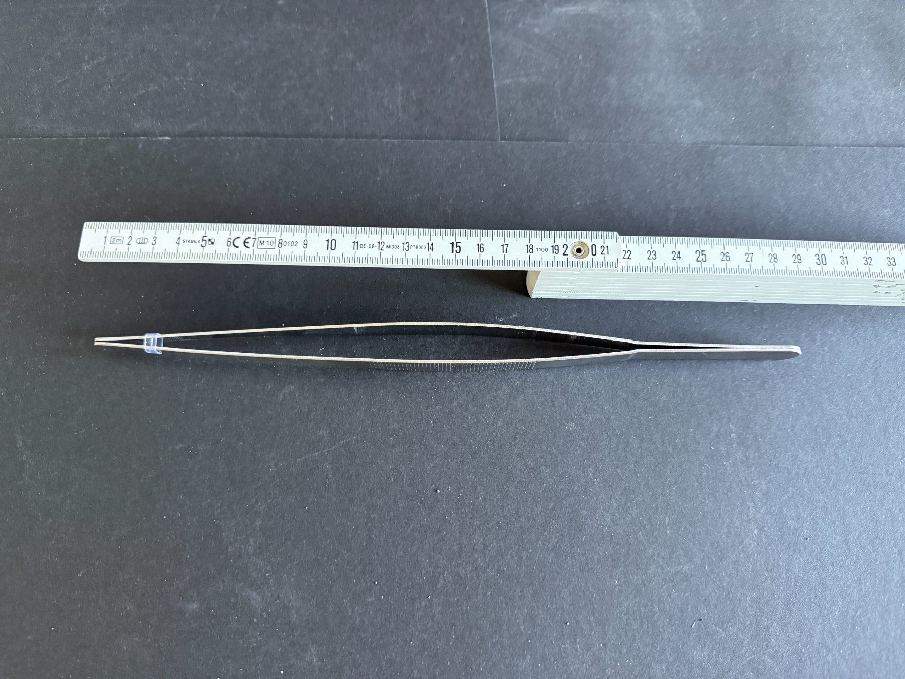 Tutti gli attrezzi: Pinzette 30 cm lang, gerade. NEU! – Nuovo e nell'imballaggio originale da Lützelflüh-Goldb venduto da Elementis