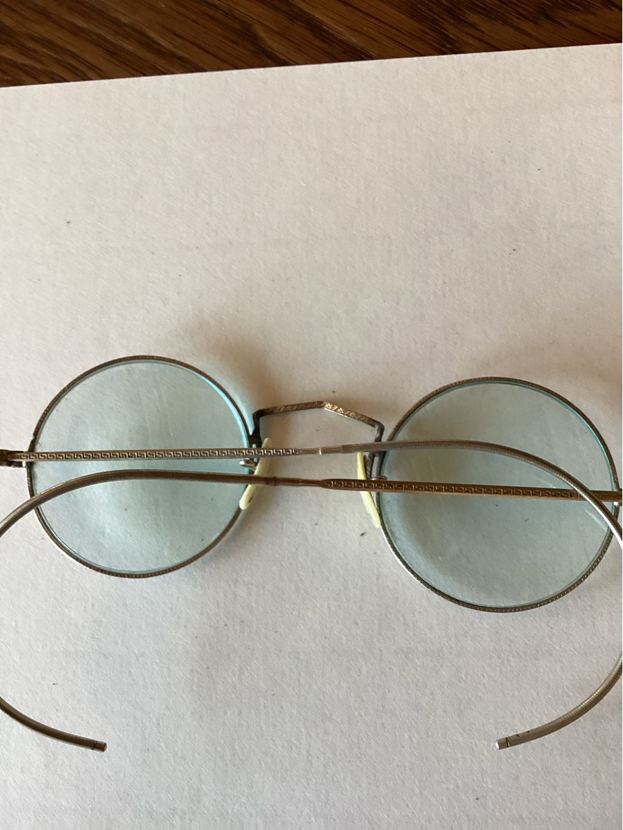 Brillen & Gläser: Antike Brille – Gebraucht aus Nürensdorf von Nefre 2