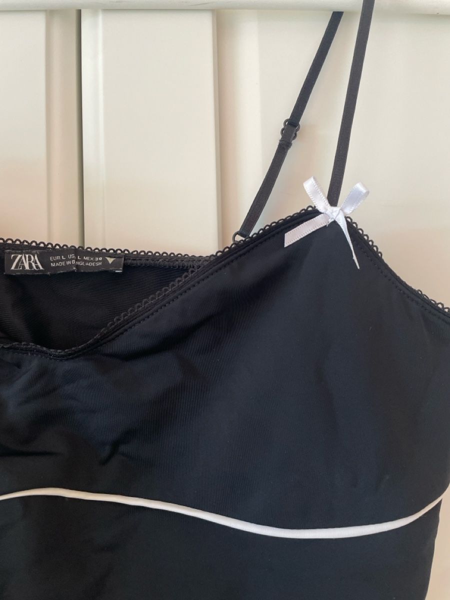 Zara Top: ZARA Top mit Schleifen – Nuovo (secondo la descrizione) da Sissach venduto da nelimas 1