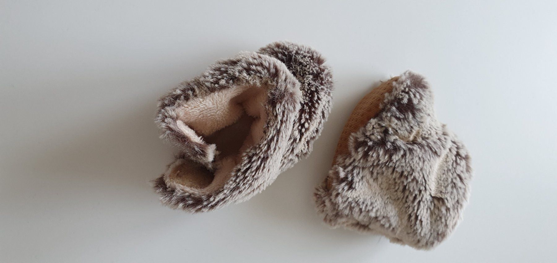 Scarpe per ragazzi: Pantoufles bébé – Usato da Prilly venduto da RoDyRe 1