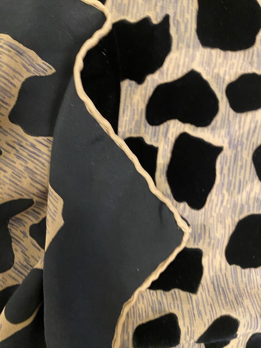 Codello Foulard & Sciarpe: Codello Schal aus 40% Seide 🌸 – Usato da Opfikon venduto da Luis144 7