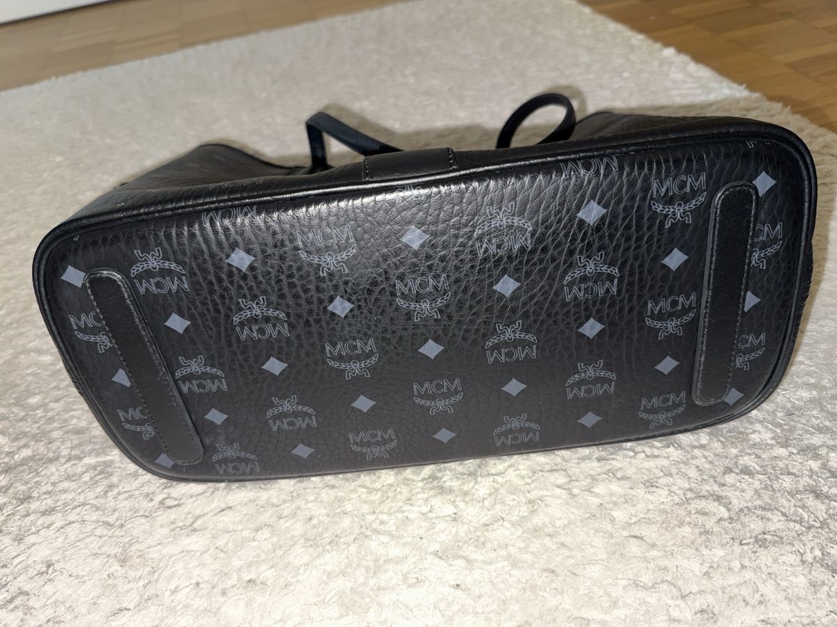 Mcm Borse da donna: MCM Shopper Tasche schwarz Logo Muster – Usato da Basel venduto da man_nx6q 2
