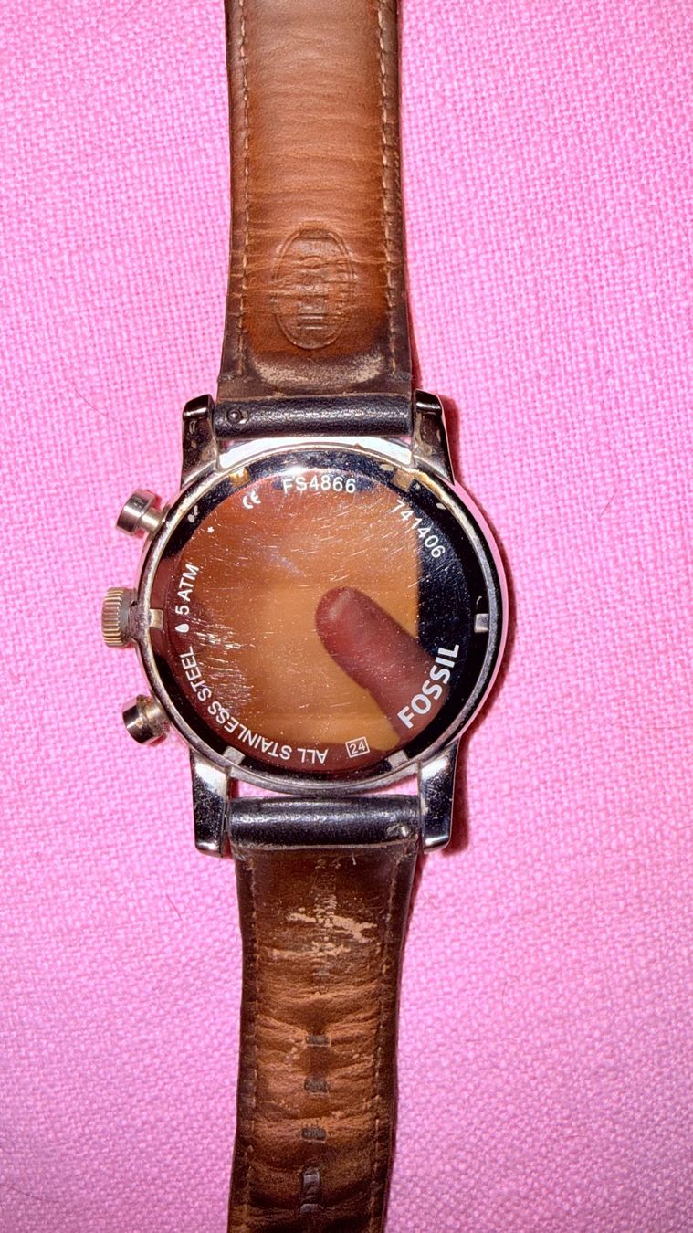Fossil Uhren: • Fossil Herrenarmbanduhr • – Defekt aus Basel von mendoza13 2