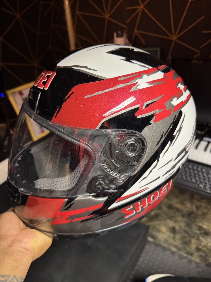 Shoei Helme & Visiere: Motorrad Integralhelm Schwarz – Grösse 61–62  – Gebraucht aus Bern von Kiko45 1