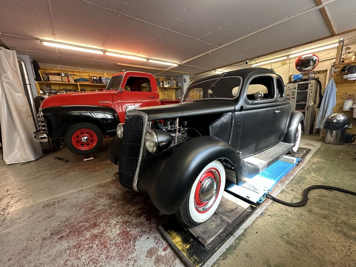 Ford Autos: Ford Coupe ab Platz – Gebraucht aus Birrwil von Hollhan1