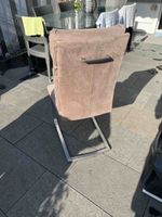 Freischwinger Stuhl braun mit Metallgestell akzeptabel