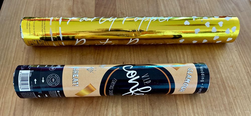 Toutes les décorations: 2x Konfetti Kanonen/Party Poppers für die nächste Party! – Neuf avec emballage d'origine à Zürich par tersus1981 1
