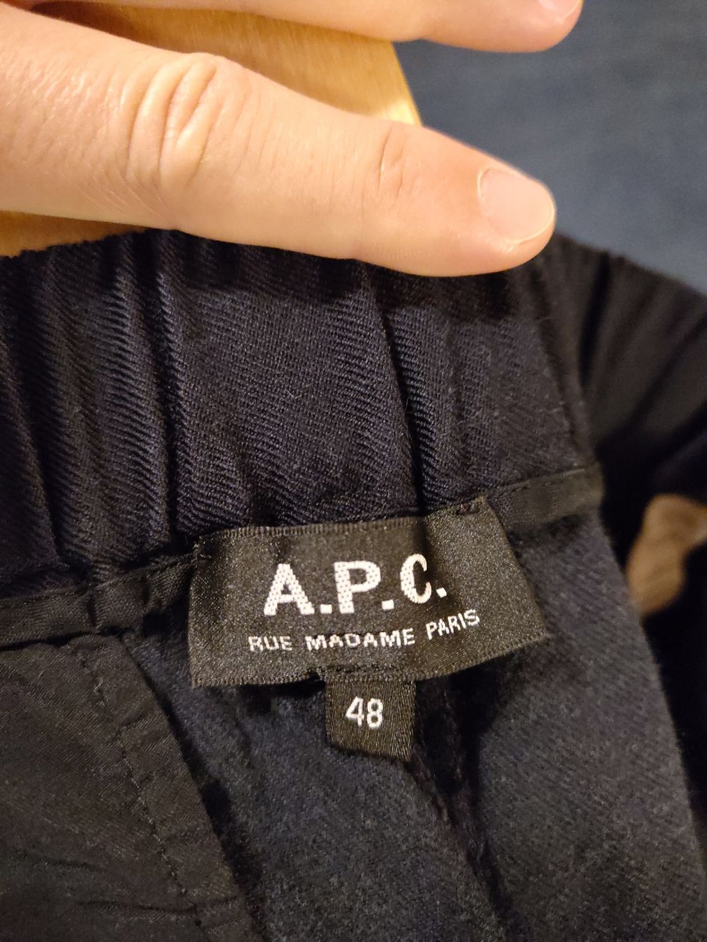 Pantalons: APC Hose – D'occasion à Frutigen par 20silas02 2