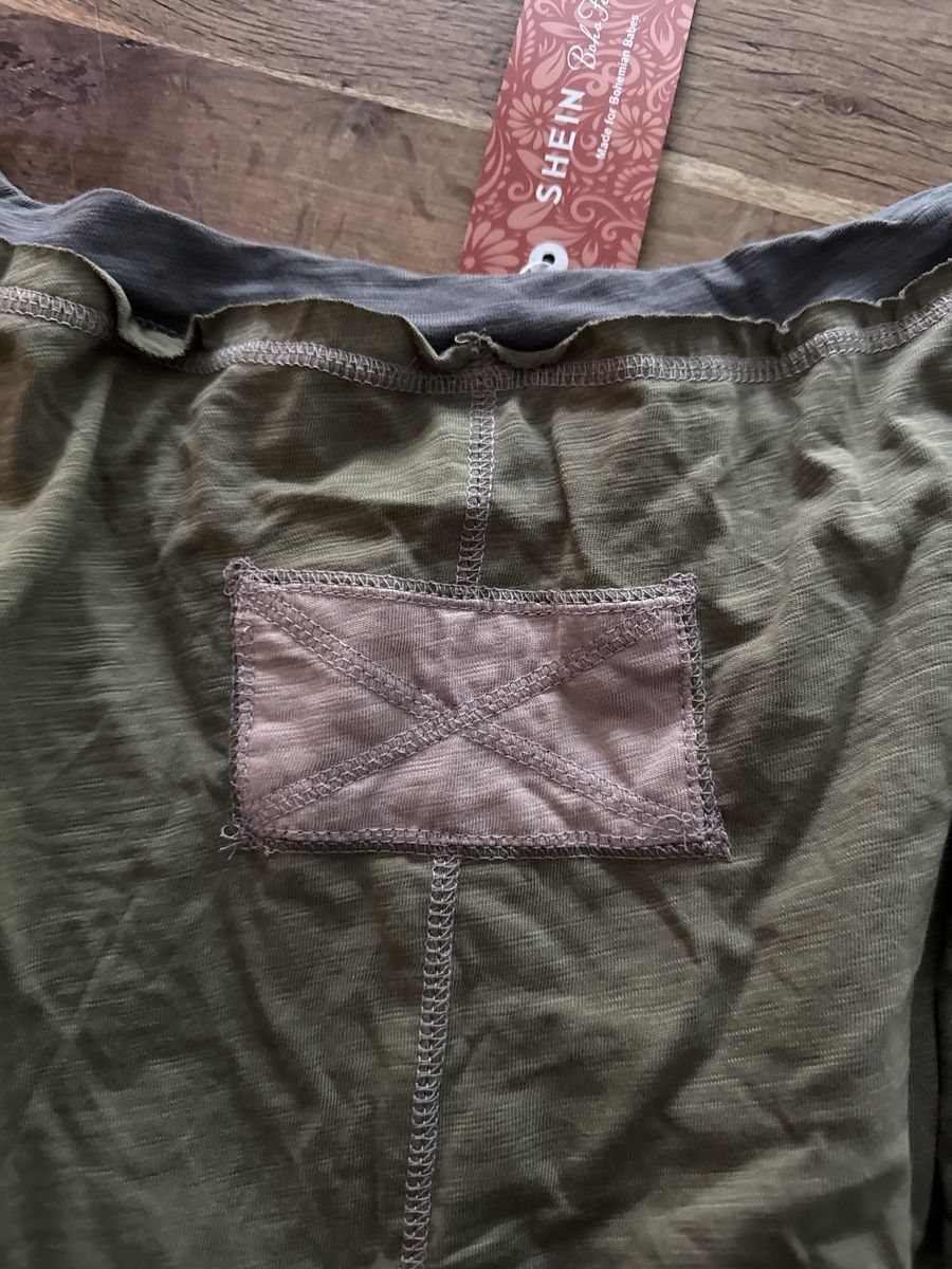 Maglioni & Felpe: Cooles,fabrikneues Sweatshirt Gr.L – Nuovo e nell'imballaggio originale da Visp venduto da Pastis 4
