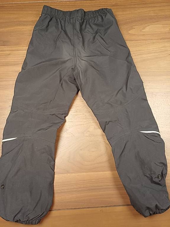 Pantaloni: Regenhose Vaude, 122/128 – Usato da Meikirch venduto da Scd1907 1