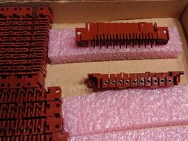 Printbuchse 1x10-pol. RM5.0 - 207613-6 von Tyco