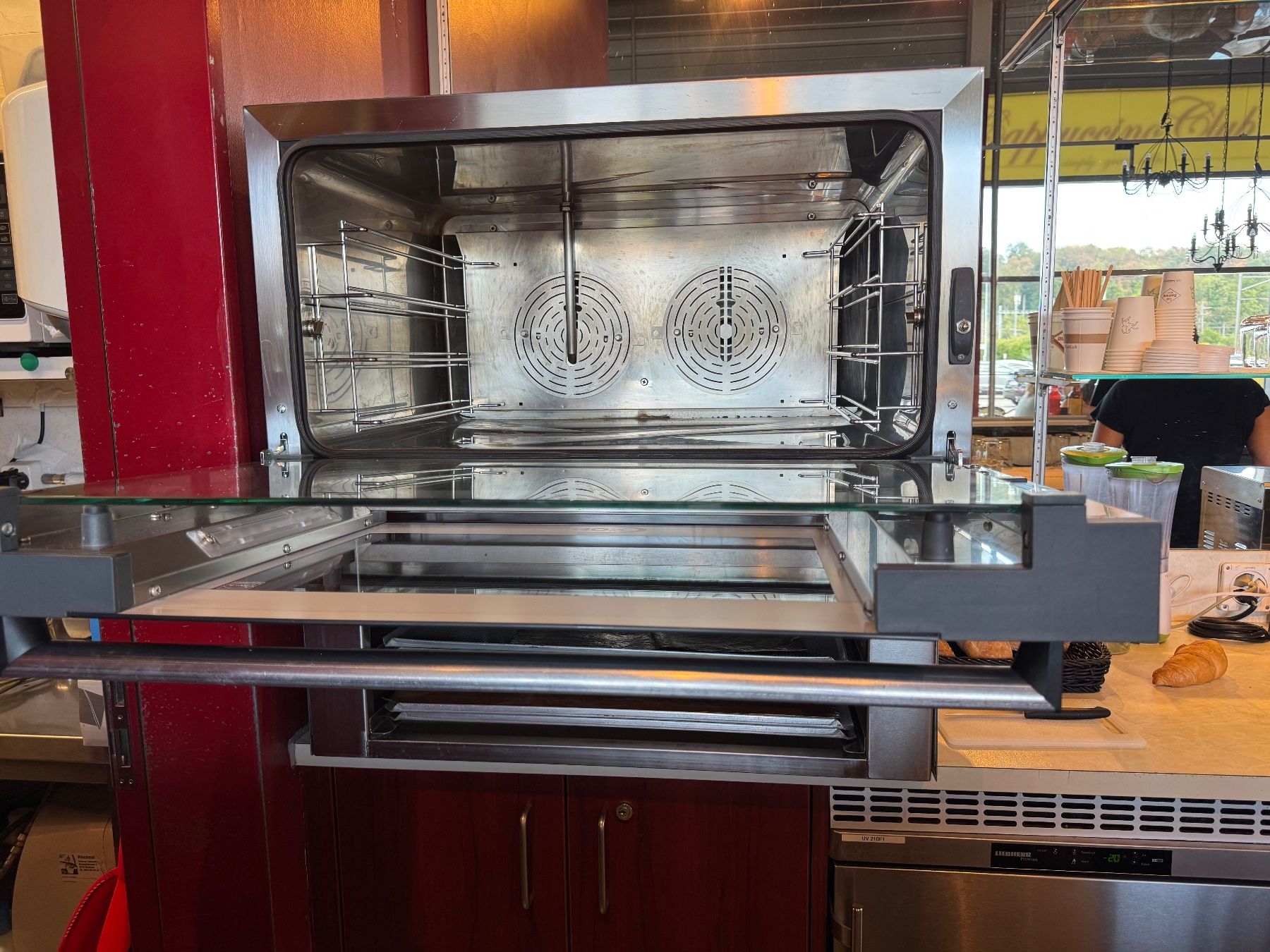Unox Forni: Backofen Unox Rosella - Programmierbar mit Dampf – Usato da Feusisberg venduto da Foodys 1