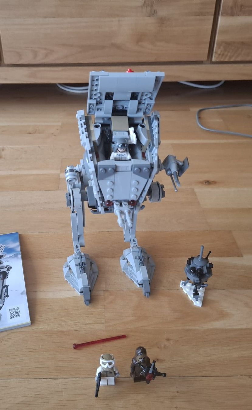 Lego Kit di costruzioni: Lego Star Wars 75322 AT-ST de Hoth – Usato da Plan-les-Ouates venduto da lartisan-aviateur 1