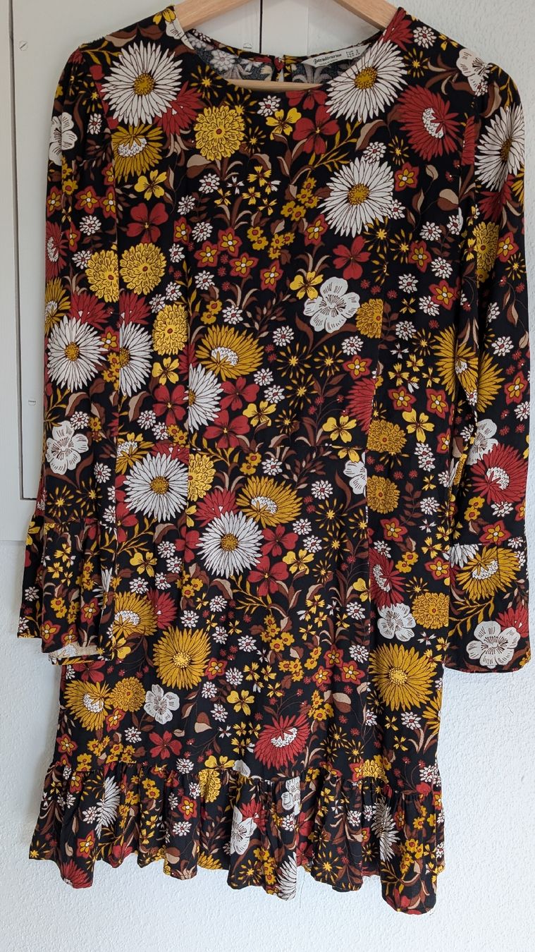 Stradivarius Robes: Stradivarius dress – Neuf (Voir description) à Ettingen par hms_w27b 1