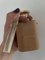 PARIS CORNER TASKEEN Caramel Cascade. (Bianco Latte Giardini