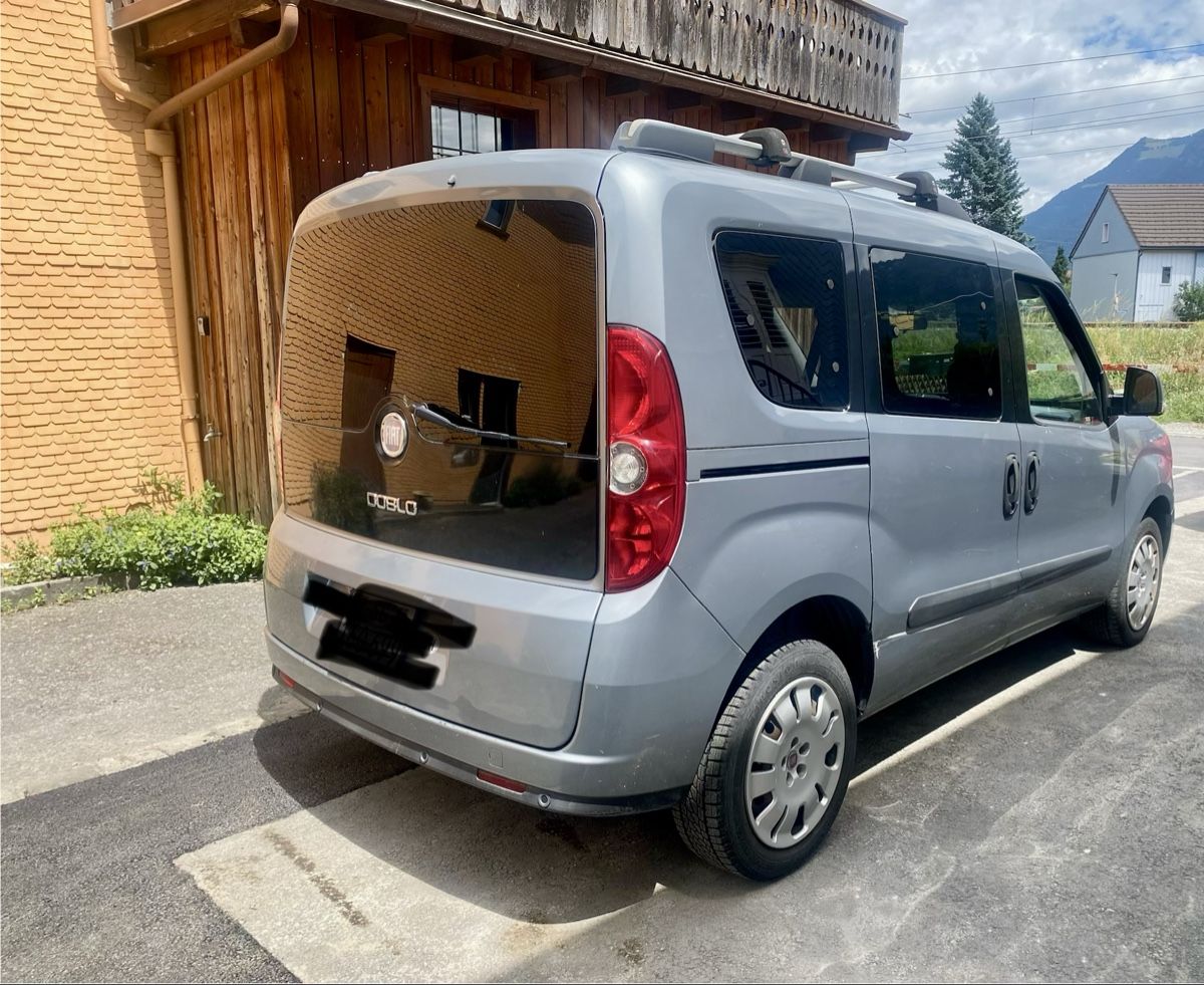 Fiat Autos: Fiat Doblo  7 Plätzer – Défectueux à Buchs SG par sunnna 4