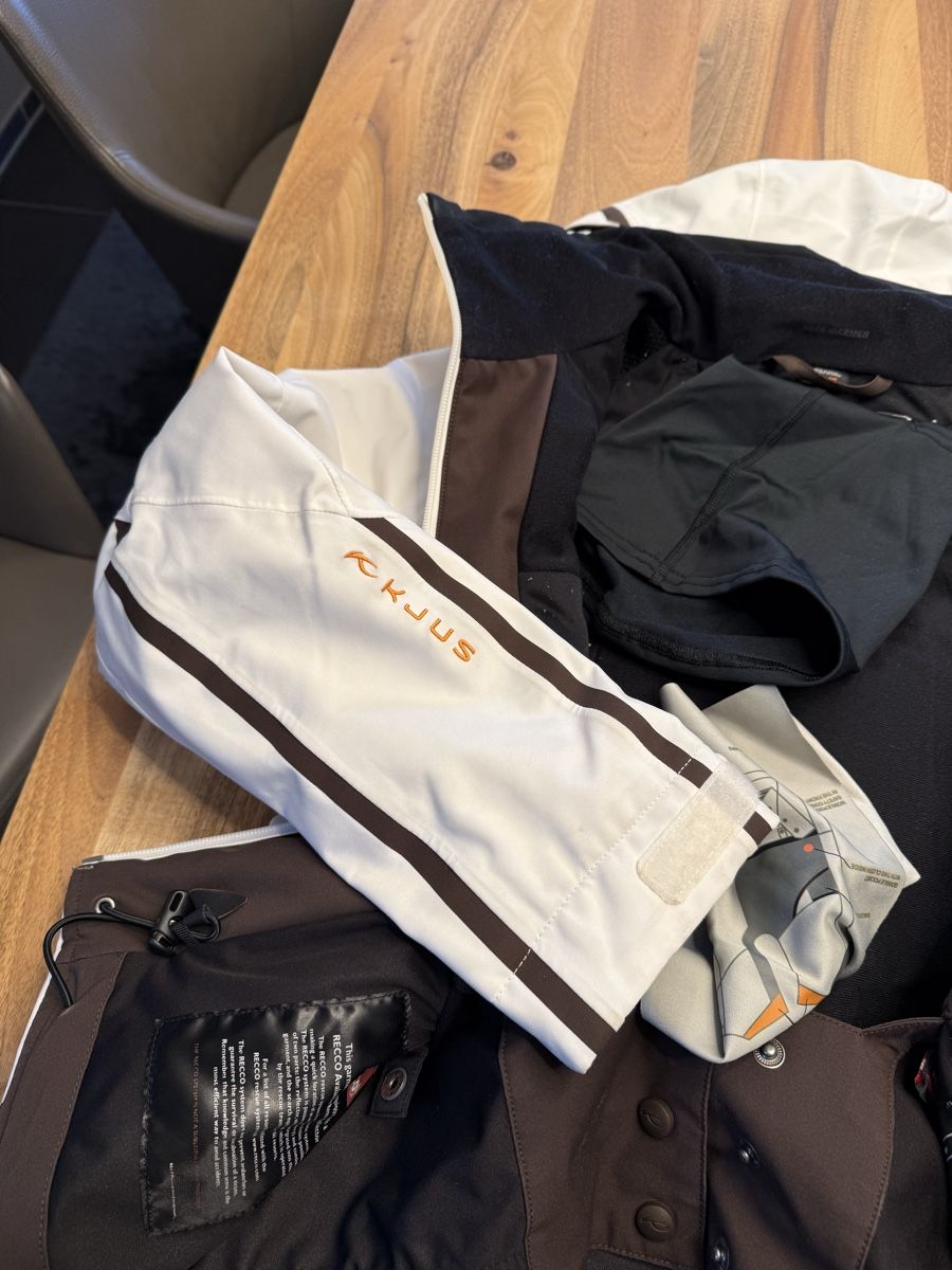 Kjus Anzüge & Kostüme: Kjus Skianzug XS / 34 – Gebraucht aus Wermatswil von FEDN 2
