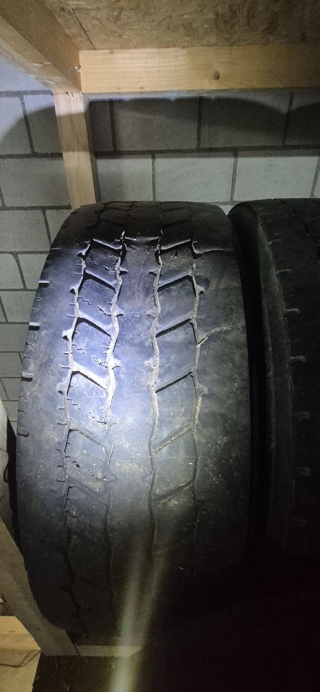Michelin Pneumatici & Ruote complete: pneu 315/60 R22.5 – Usato da Hallau venduto da Janick_23 1