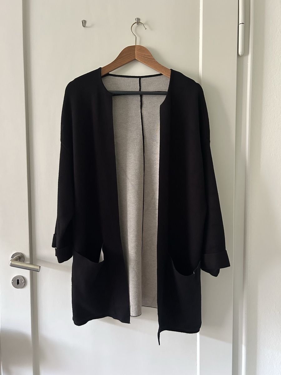 Vestes: Elegante Strickjacke – D'occasion à Luzern par Naed3