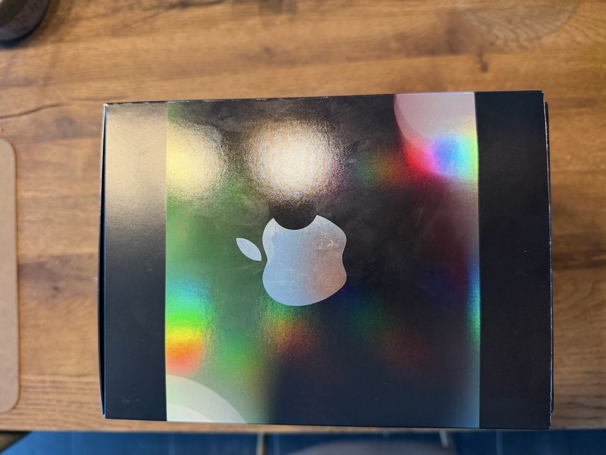 Software: Apple Software Final Cut Studio 2 mit Handbuch Box Set – Usato da Nänikon venduto da MircoPellegrino 1
