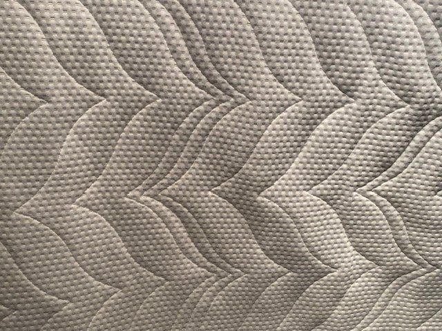 Matratzen: Matratzentopper 155 x 195 Raffaele Reisverschluss – Gebraucht aus Pfaffhausen von stepober