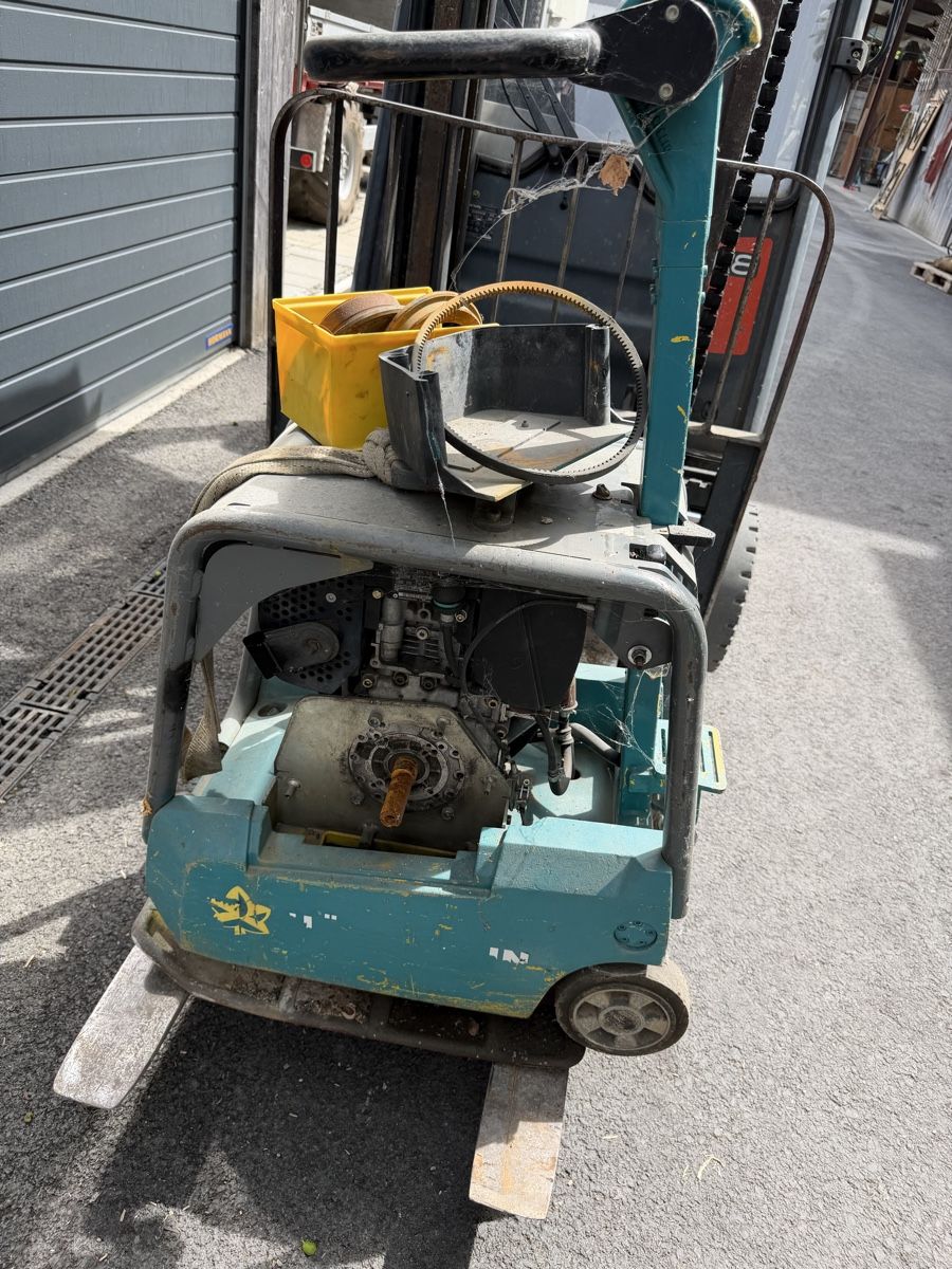 Wacker Neuson Tutte le macchine: Wacker Neuson Vibroplatte – Difettoso da Buchs SG venduto da cayenneturbo96 1