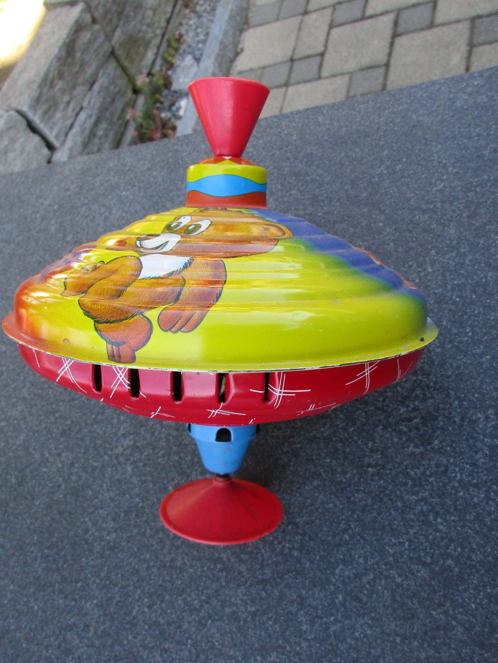 Spielzeuge: Altes Spielzeug Kreisel hoch ca. 20 cm – Gebraucht aus Frick von Schweinchen1965 1