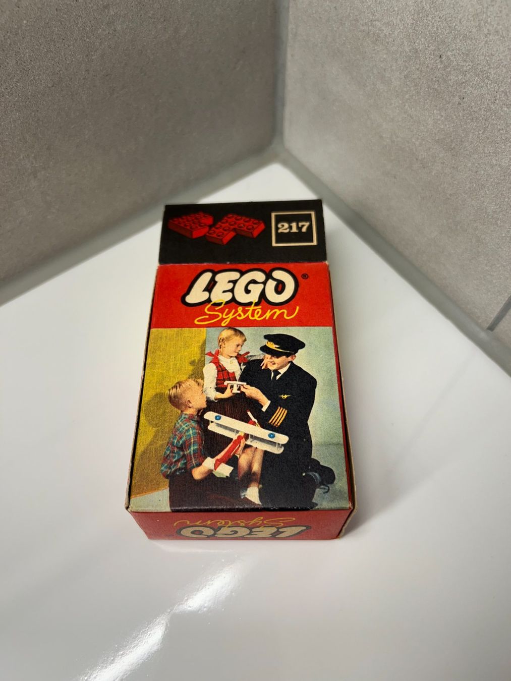 Lego Kit di costruzioni: 217 LEGO - "4 x 4 Corner Bricks" ("Pat. pend.") – Usato da Neuenegg venduto da mocbricks 2
