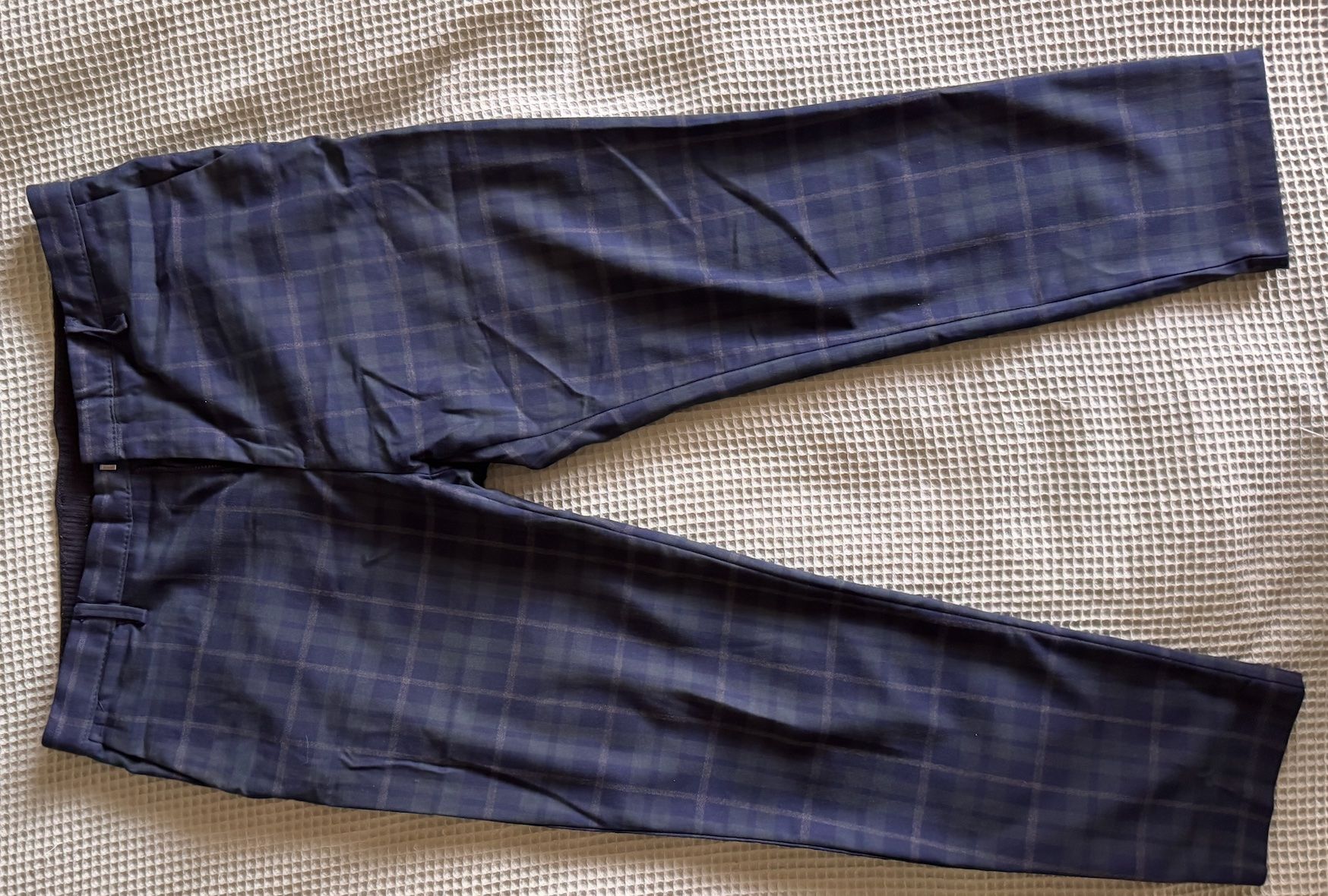 Zara Hosen: Black Zara Trousers 46 – Gebraucht aus Zürich von mateuszptrk
