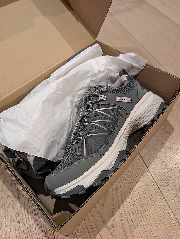 Columbia Scarpe da donna: Chaussures Columbia PEAKFREAK RUSH – Usato da Nyon venduto da ERIC1260