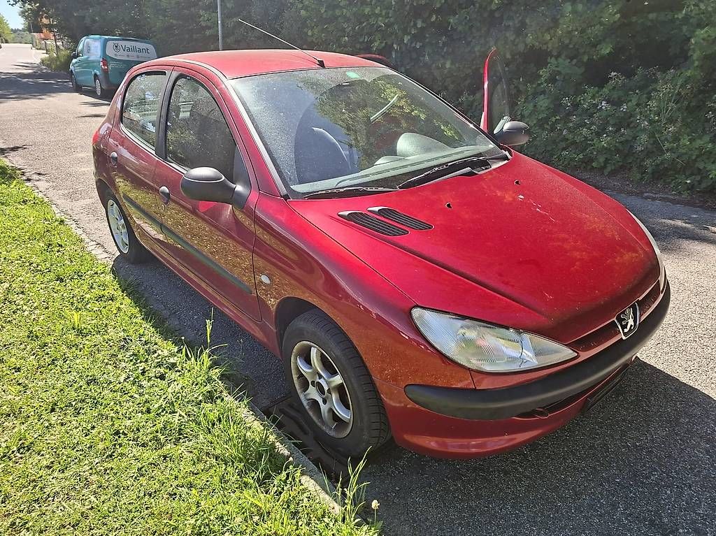 Automobili: Peugeot 206 2.0HDI – Usato da unterentfelden venduto da pfahl11